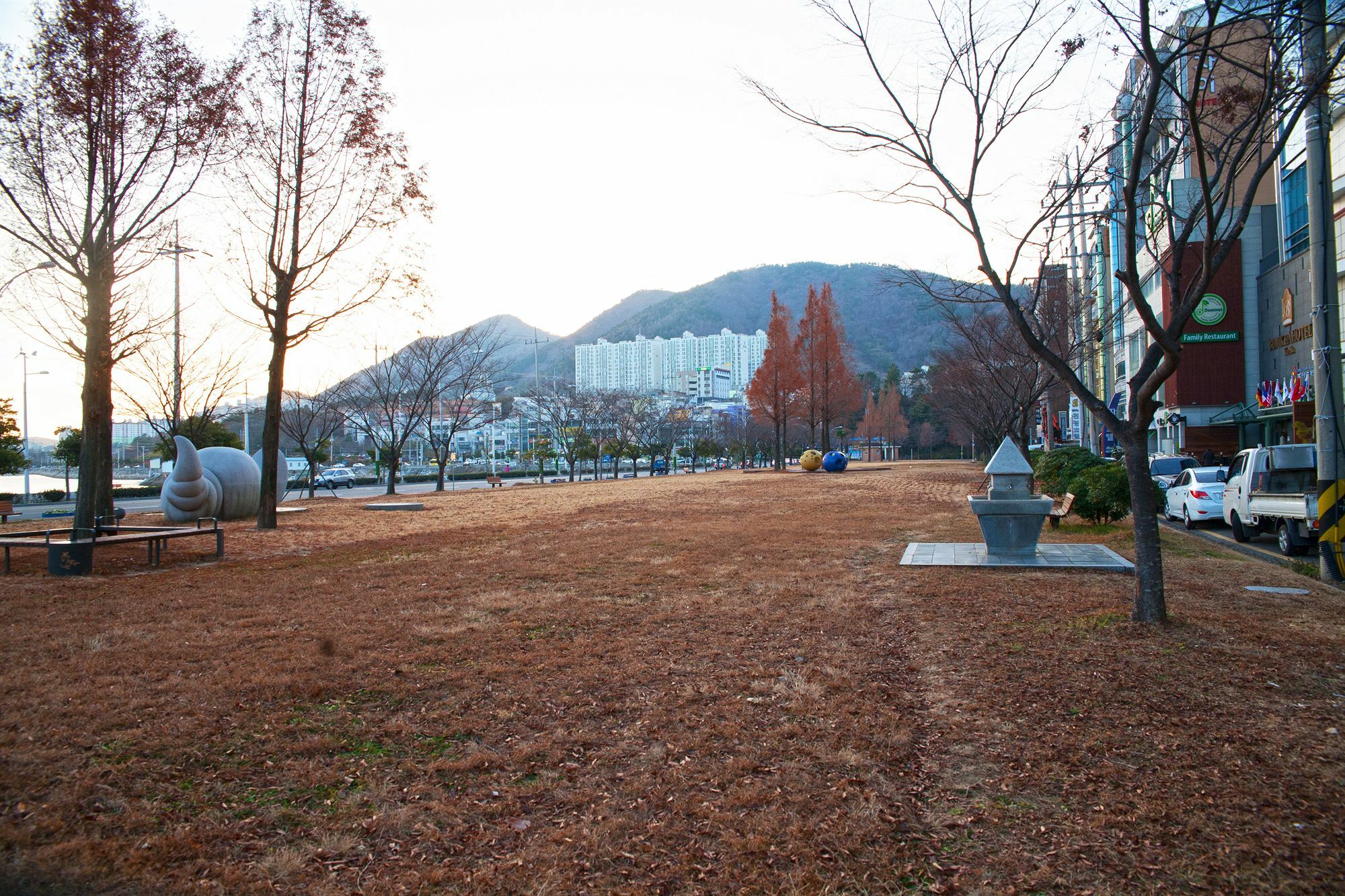 B&Beach Tourist Hotel Yeosu Exterior photo